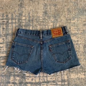 Vintage Levi’s denim shorts!
